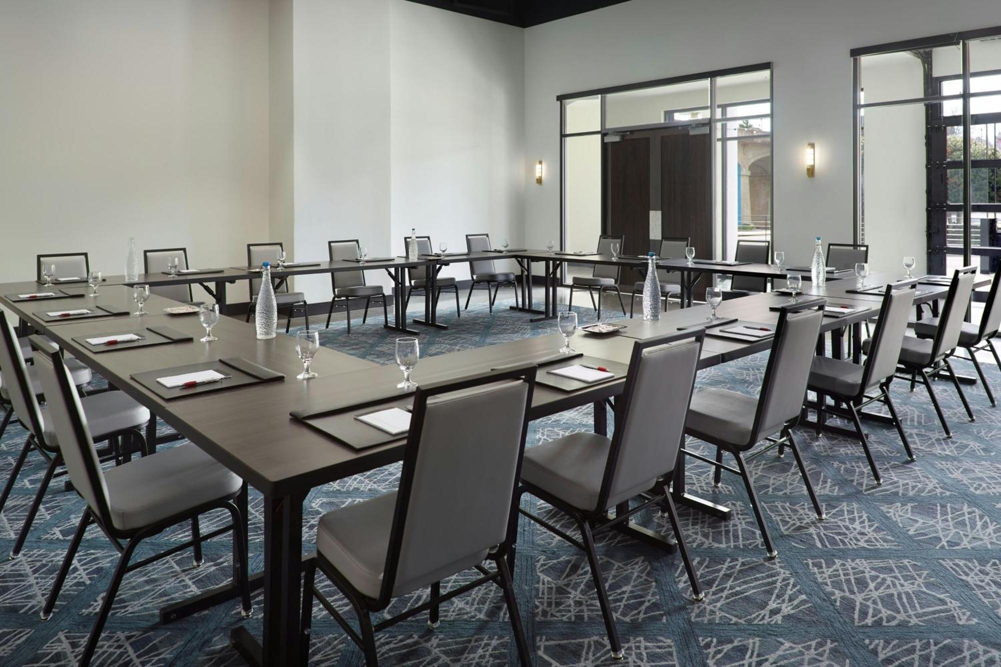 Marriott Knoxville Downtown 외부 사진